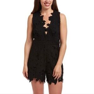 Xtaren black deep-v floral lace shorts romper size Small